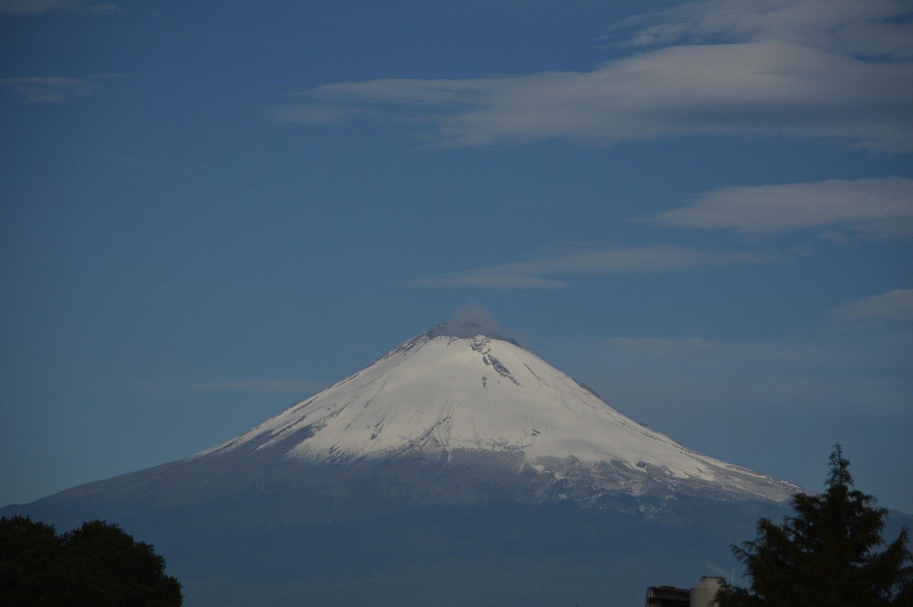 Ruta de volcanes barata: Popocatépetl, Iztaccíhuatl y Nevado de Toluca sin gastar de más imagen del tema
